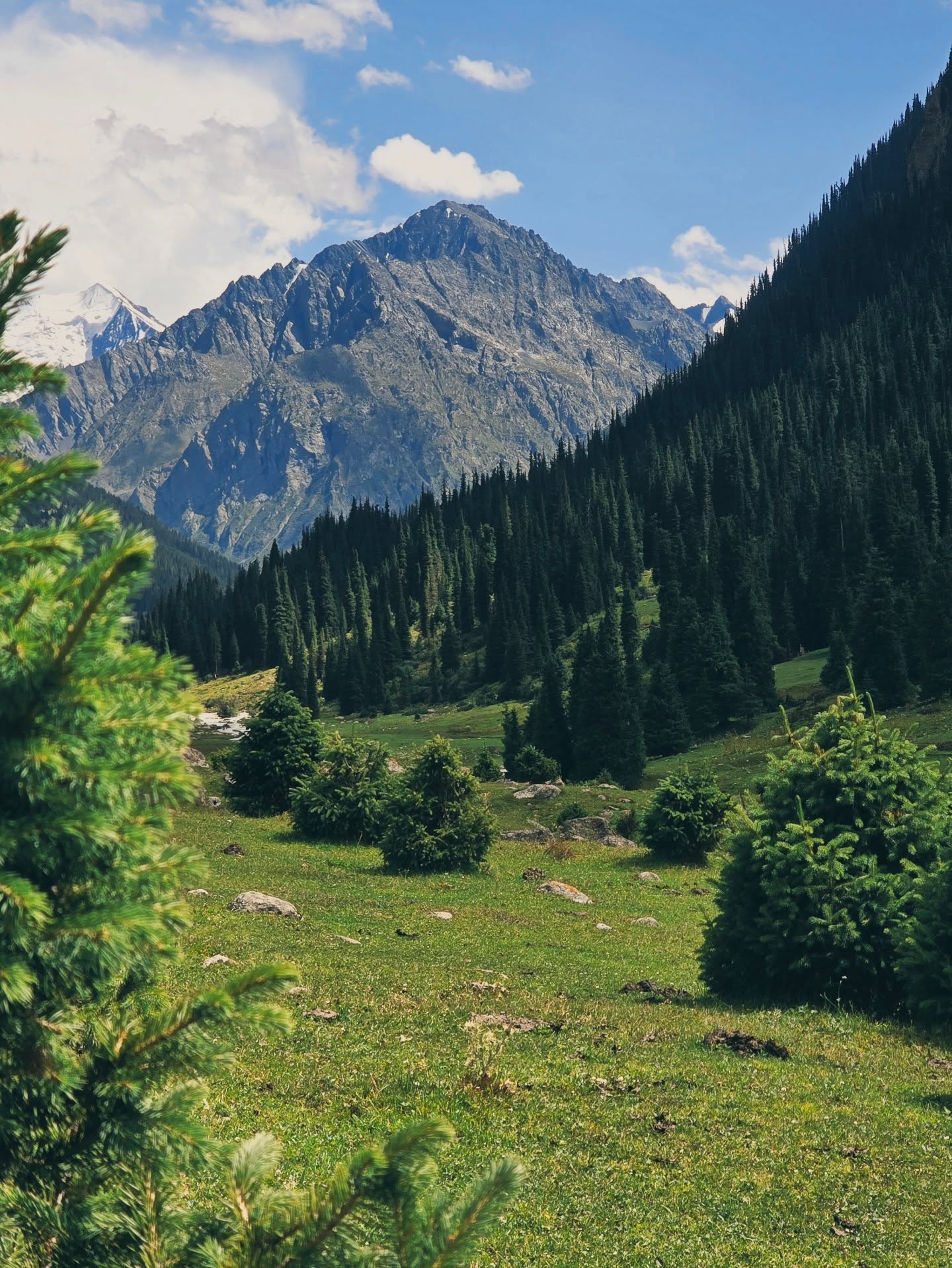 Altyn-Arashan Gorge, Issyk-Kul – Kyrgyzstan Alpine Paradise